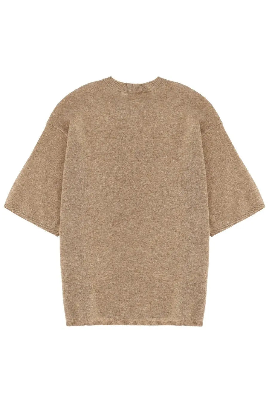 Beige oversized knit sweater with relaxed fit and short sleeves from the garment women’s shirt como beige collection