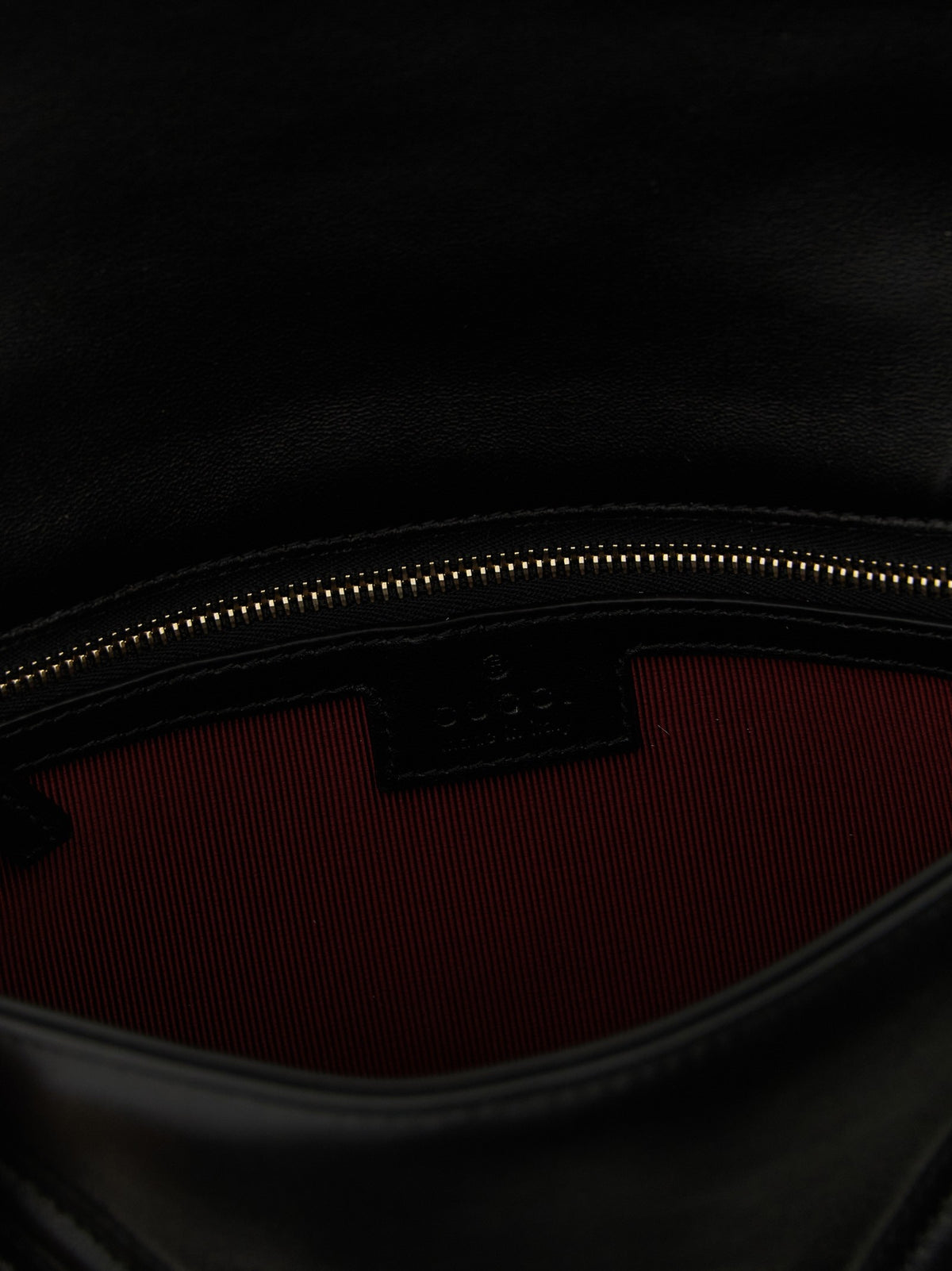 Gucci GG Marmont Medium Shoulder Bag Black