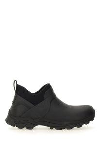 Givenchy men’s bogs chelsea boot black slip-on rubber with chunky sole and reinforced stitching visible from the back