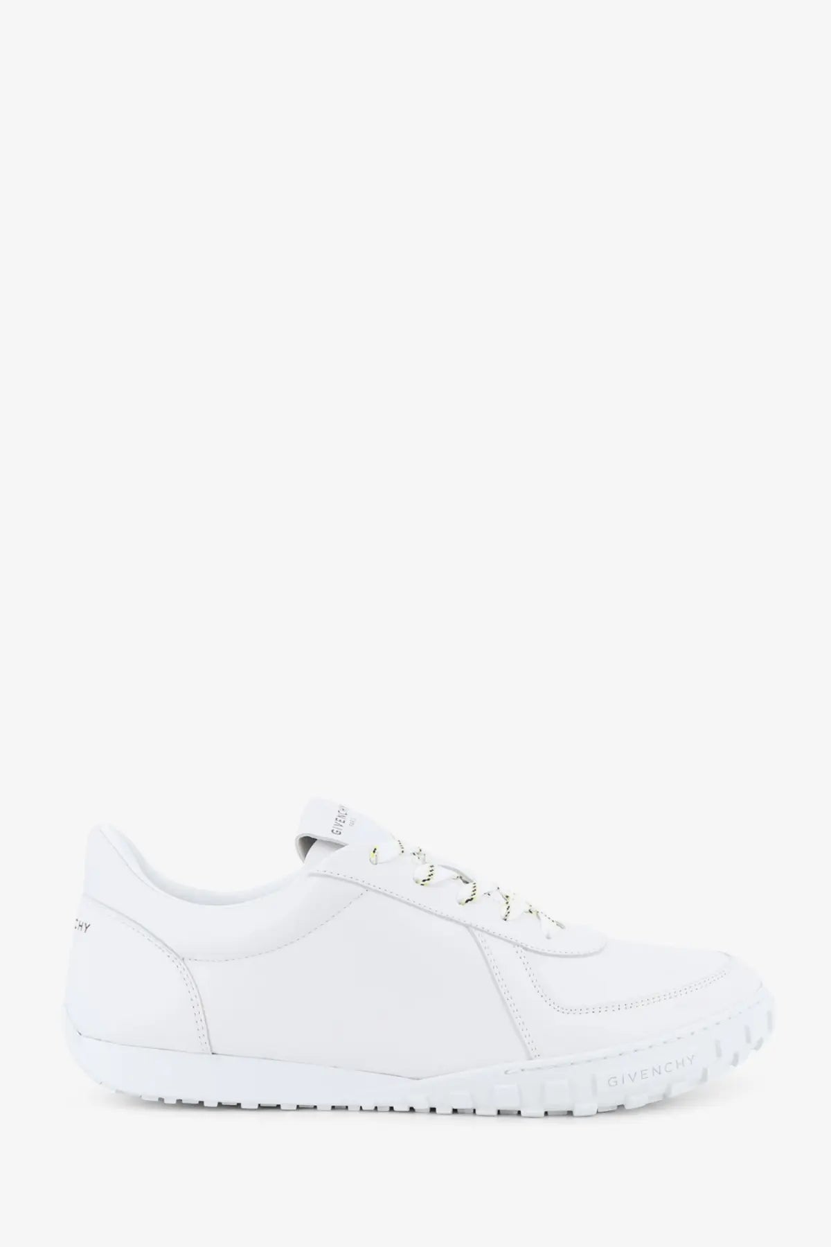 Givenchy men’s glide runner leather sneakers white with smooth leather upper and textured rubber sole