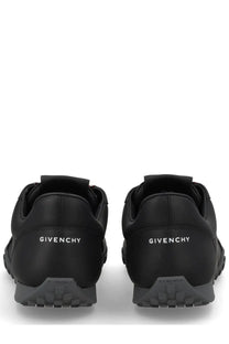 Givenchy men’s sneaker glide black with sleek minimalist design and textured rubber soles for stylish comfort