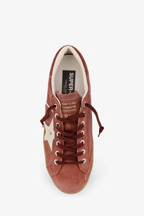 Golden Goose men’s super star double quarter dusty rose suede sneaker with white star and brown laces