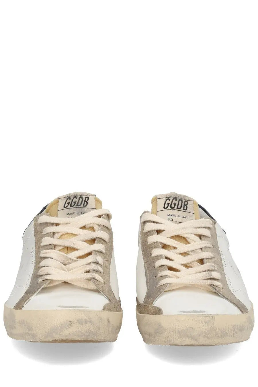 Golden goose men’s superstar sneaker white in white and beige distressed leather with classic low-top design and brand logo on tongue