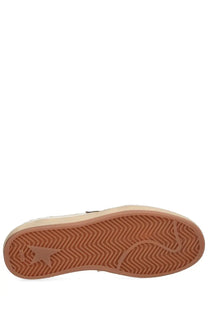 Tan rubber sole with star shaped logo and wavy tread pattern on golden goose women ball star sneaker multicolor