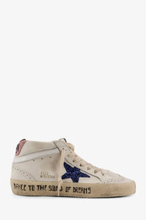 Golden Goose women’s white leather sneakers with a glittering blue star and dance to the sound of dreams sole detail