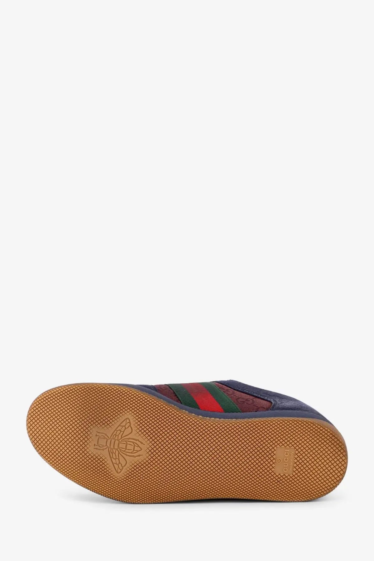 Gucci men’s gg bicolor fabric sneakers in navy blue with red and green striped fabric accents on the side