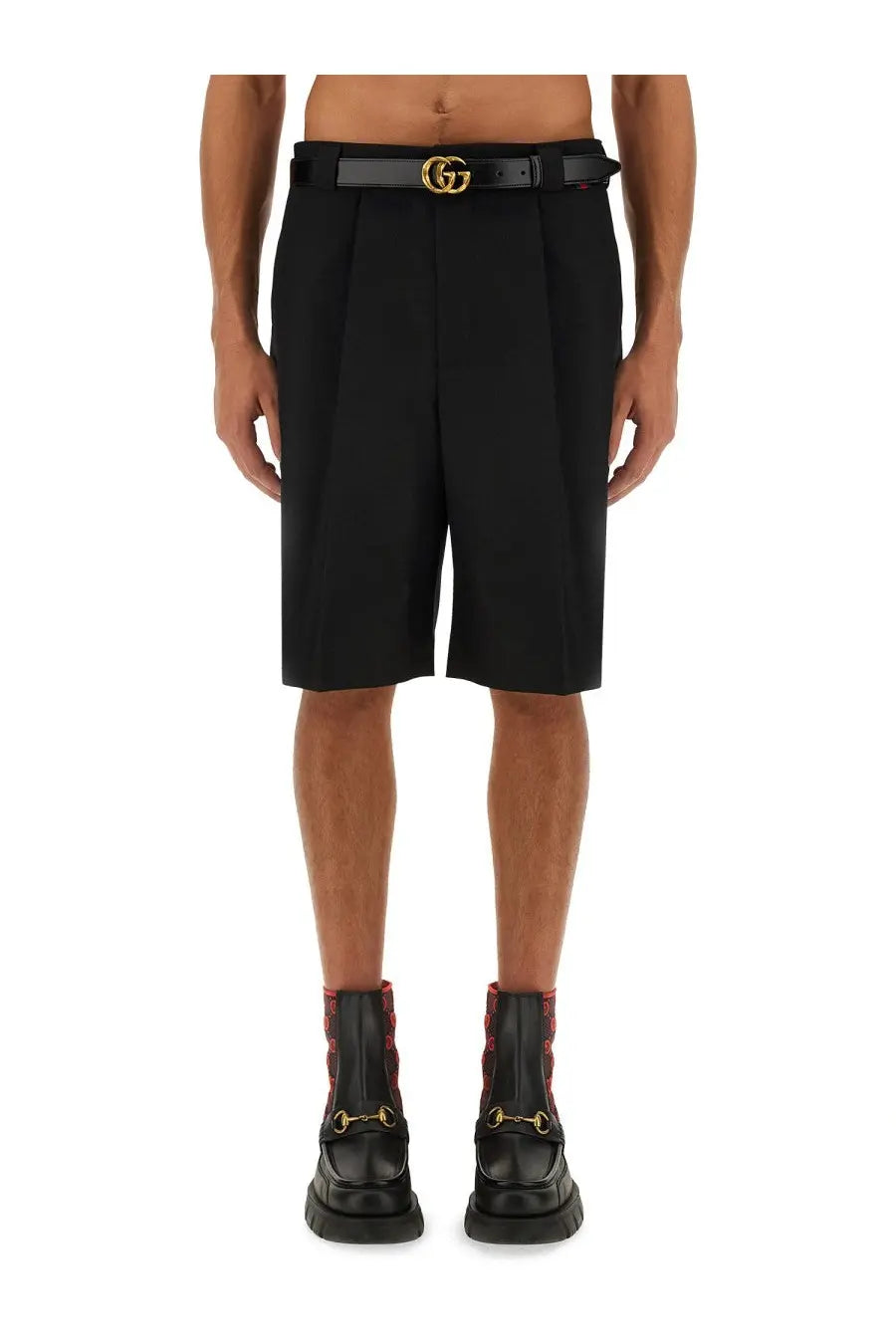 Black wool blend twill shorts with pleats and matching Gucci belt featuring gold-toned double G logo