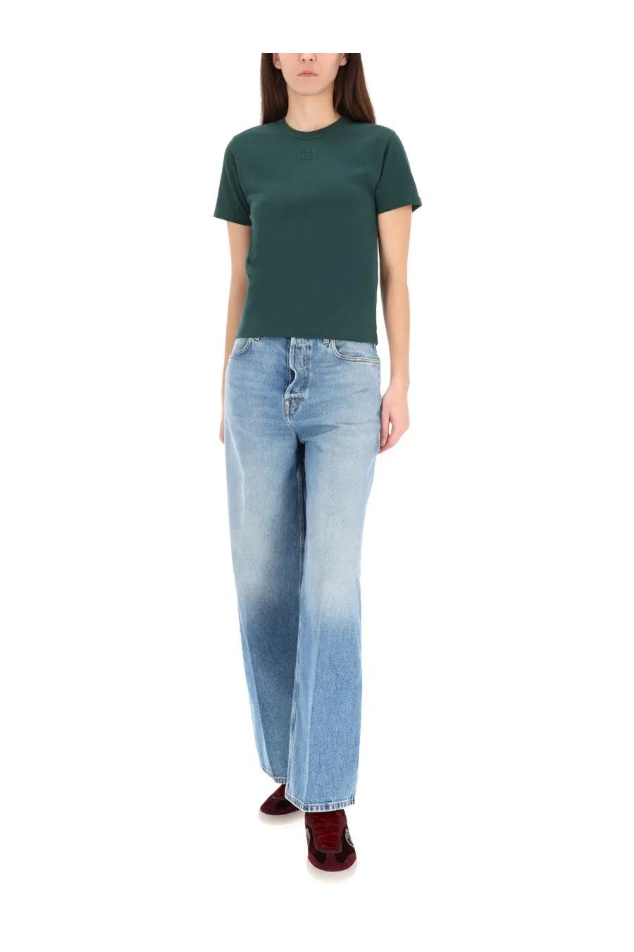Gucci women’s green short-sleeved cotton t-shirt with subtle embroidered logo on the chest for casual wear