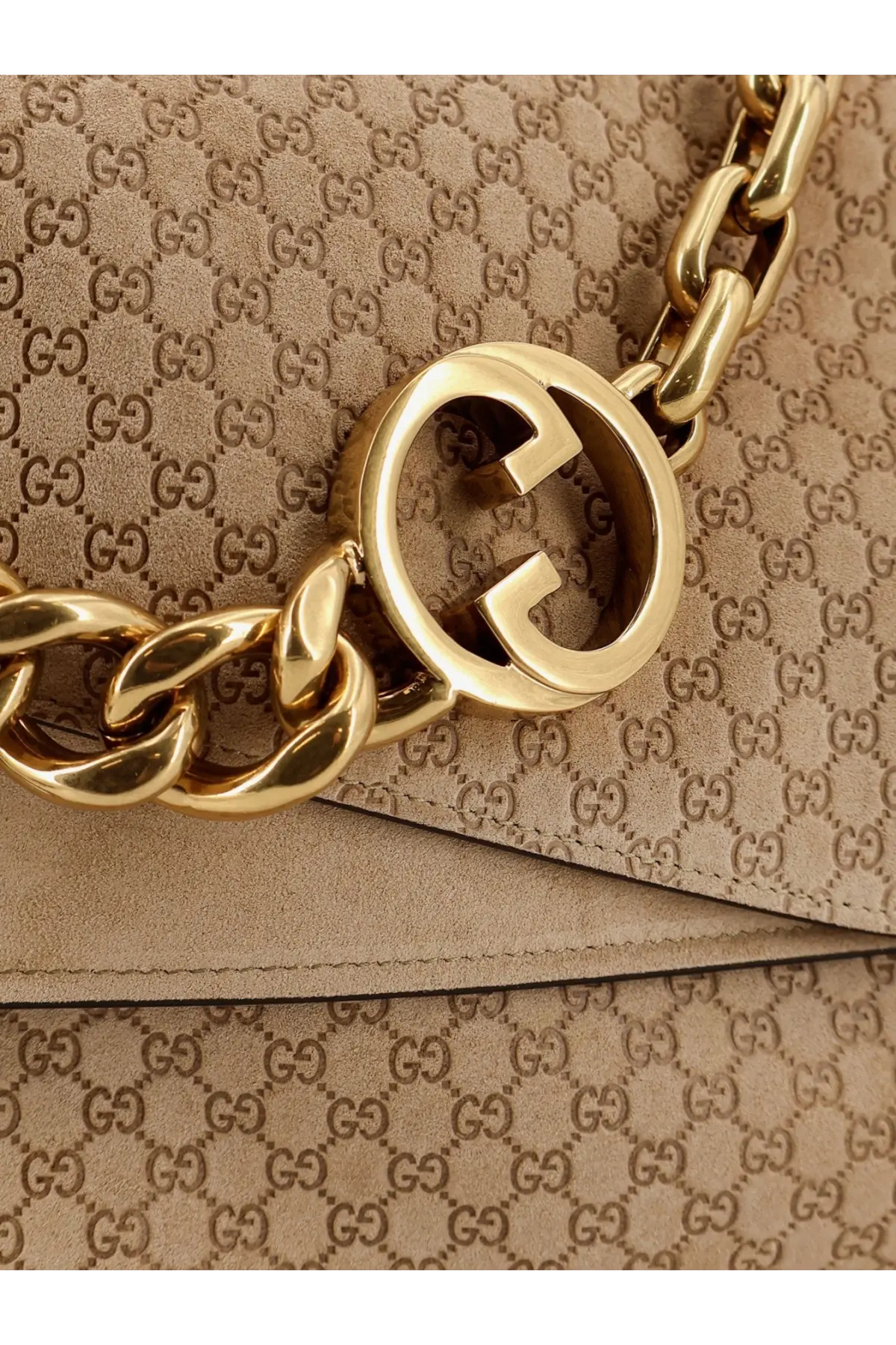 Gucci women’s suede and gg canvas shoulder bag spicy ging with gold-tone interlocking g chain strap and gg supreme beige canvas