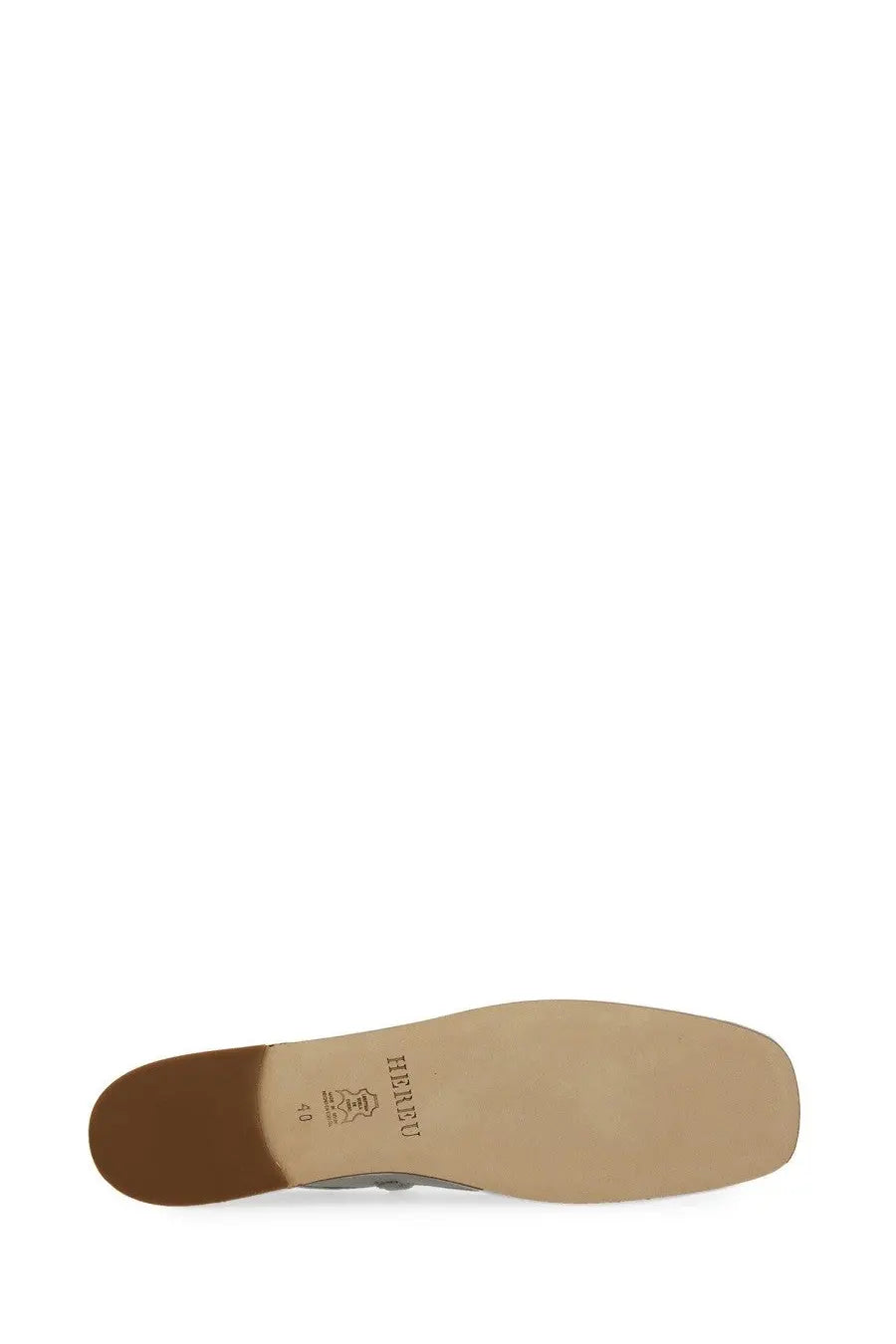 Hereu women’s mary jane dansa grey silver leather flat shoe with square heel and beige sole shown from the back side