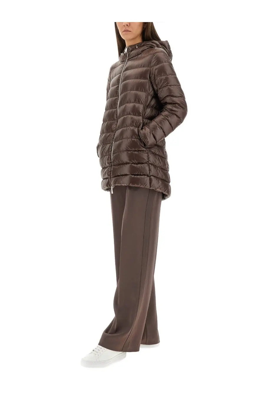 A sleek quilted brown puffer jacket with hood and front zipper from Herno womens piumino shape resort brown