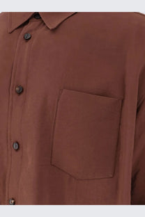 Hevò men’s Arpinova modal blend shirt brown rust-colored with subtle texture and dark metallic buttons