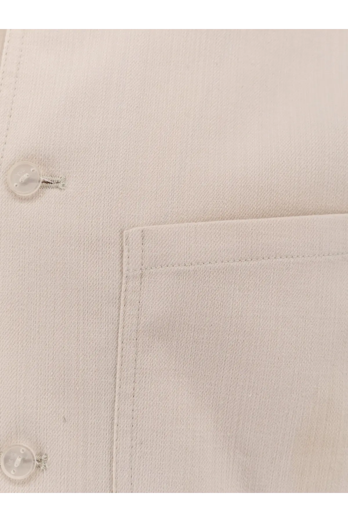 Hevò men’s bari cotton blend shirt jacket green with off-white cotton button-up front and clear plastic buttons