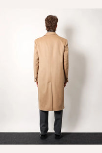 Hevò men’s cashmere coat brown classic camel-colored wool overcoat with structured fit and notched lapels