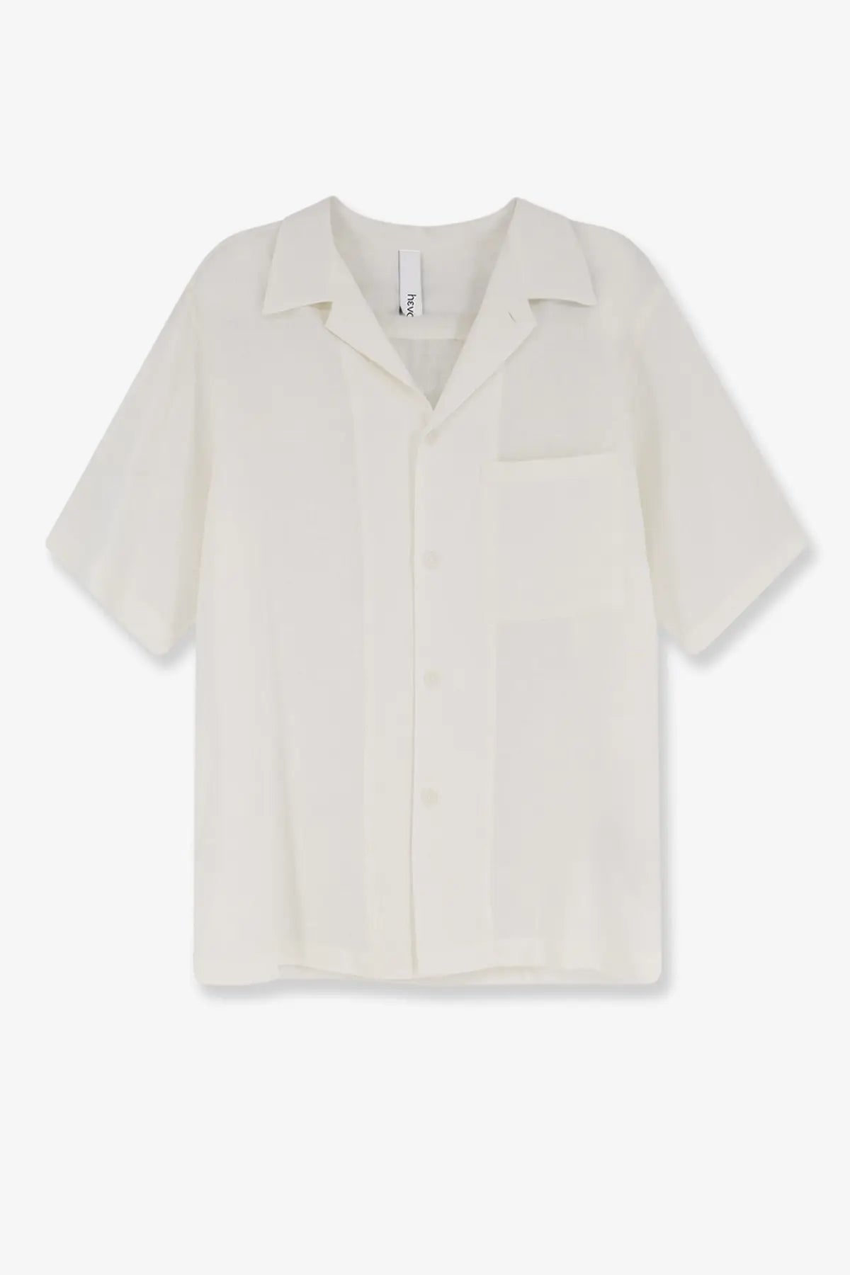 Hevò men’s cream-colored short-sleeved linen and viscose blend shirt with collar and chest pocket in white