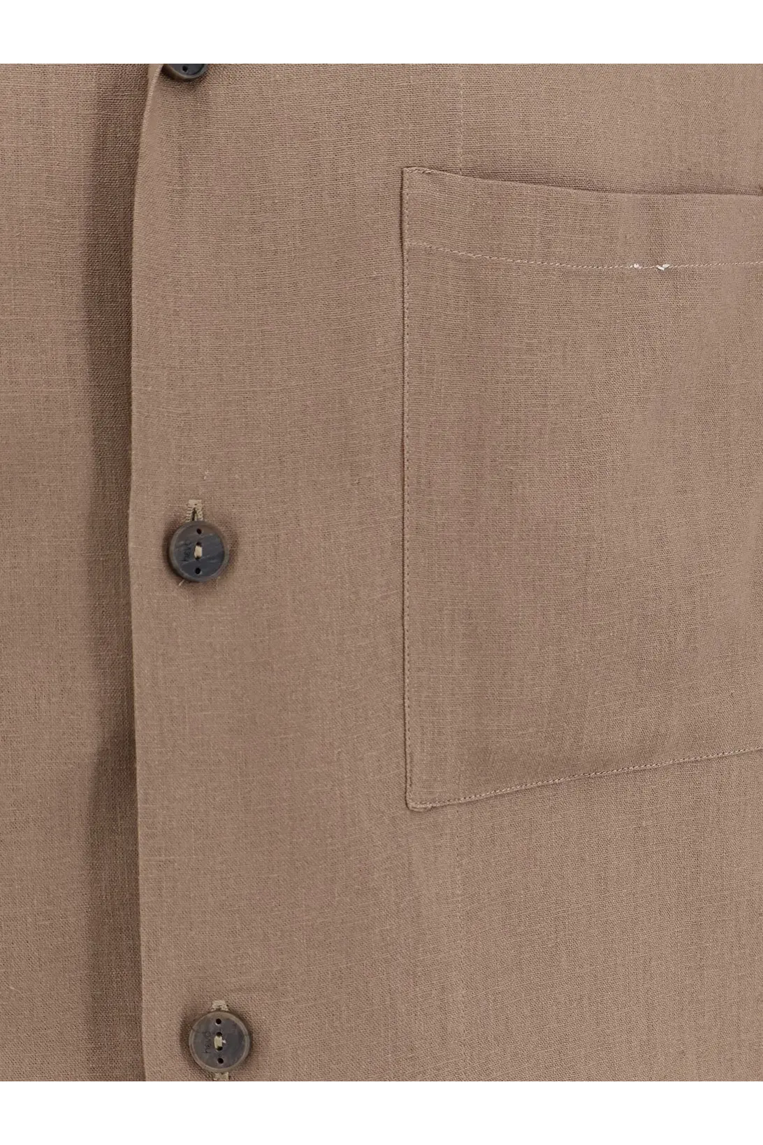 Hevò men’s Novoli beige linen and viscose shirt with dark gray buttons and single chest pocket