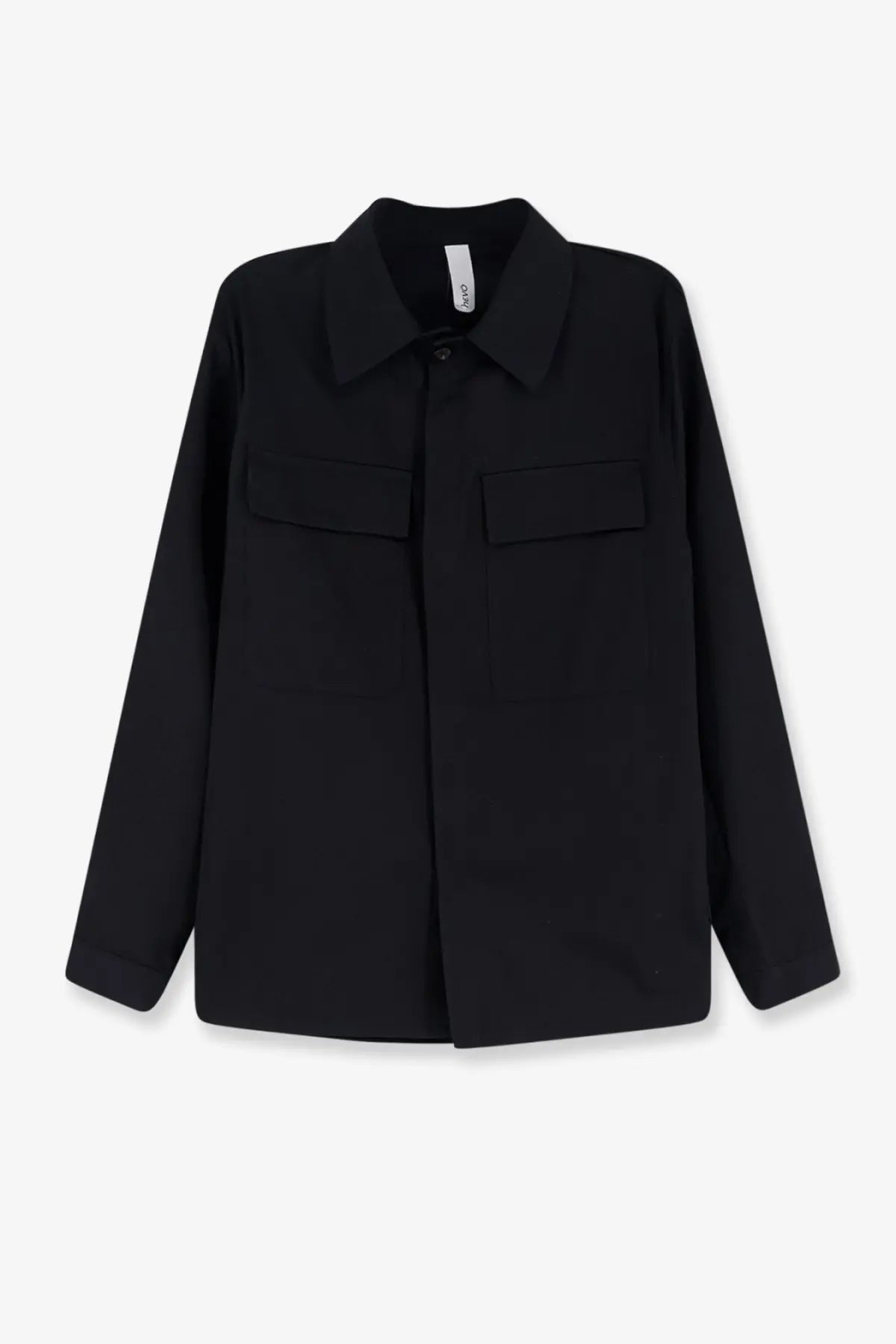 Hevò men’s specchiolla black cotton shirt with long sleeves button-up front collar and two chest pockets