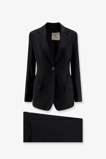 Hevò women’s frigole black tailored blazer in virgin sheeps wool with single button closure and structured lapels