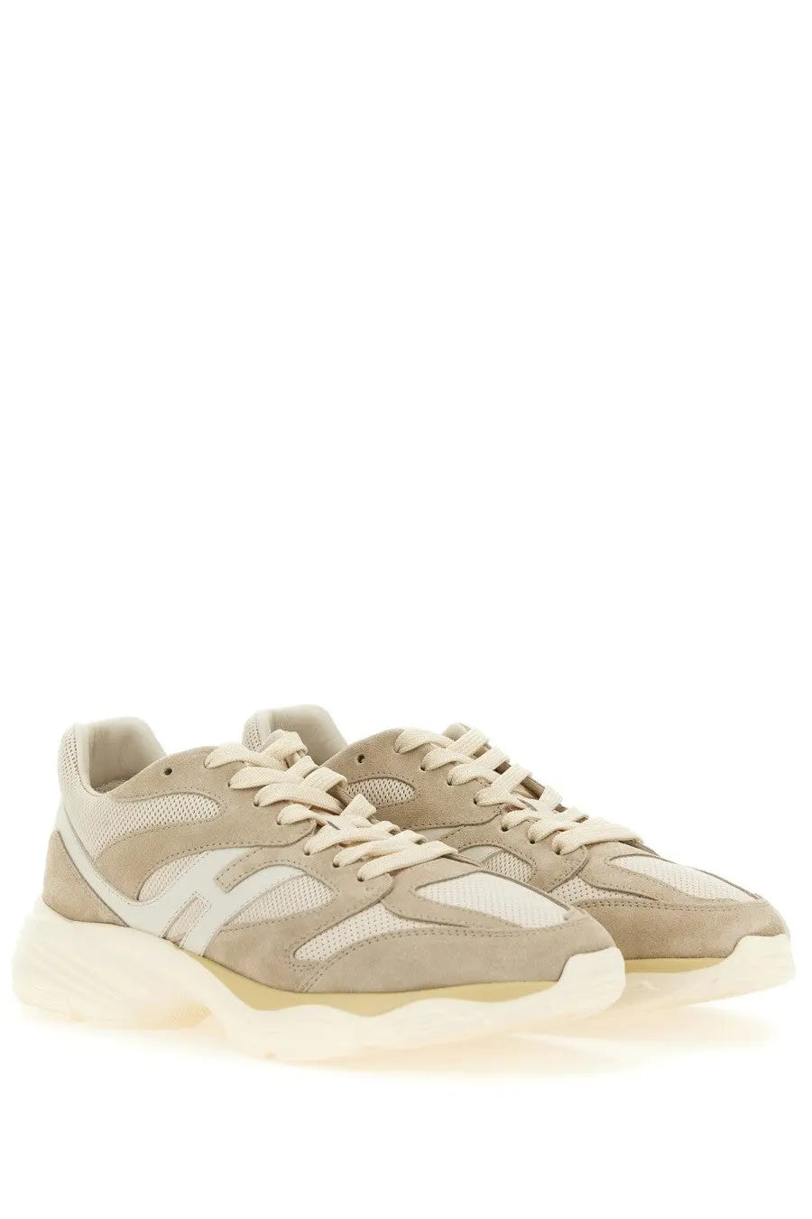 Hogan men’s sneaker beige in beige and cream suede and mesh with a chunky white rubber sole