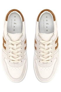Hogan men’s sneaker grey in white and tan with suede accents featuring a classic athletic design
