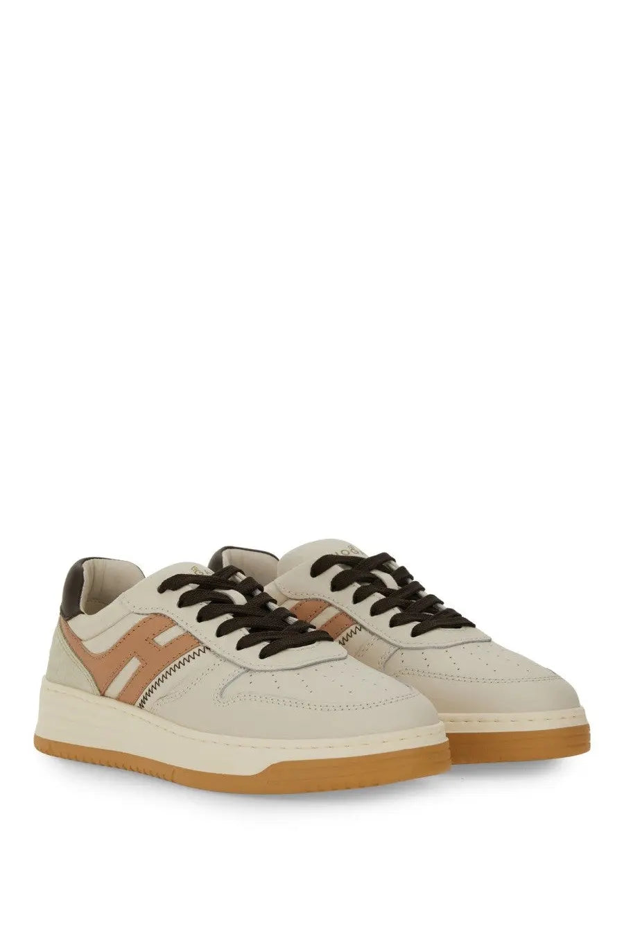 Cream-colored Hogan women’s sneaker H630 with tan leather accents and black laces in a stylish casual design