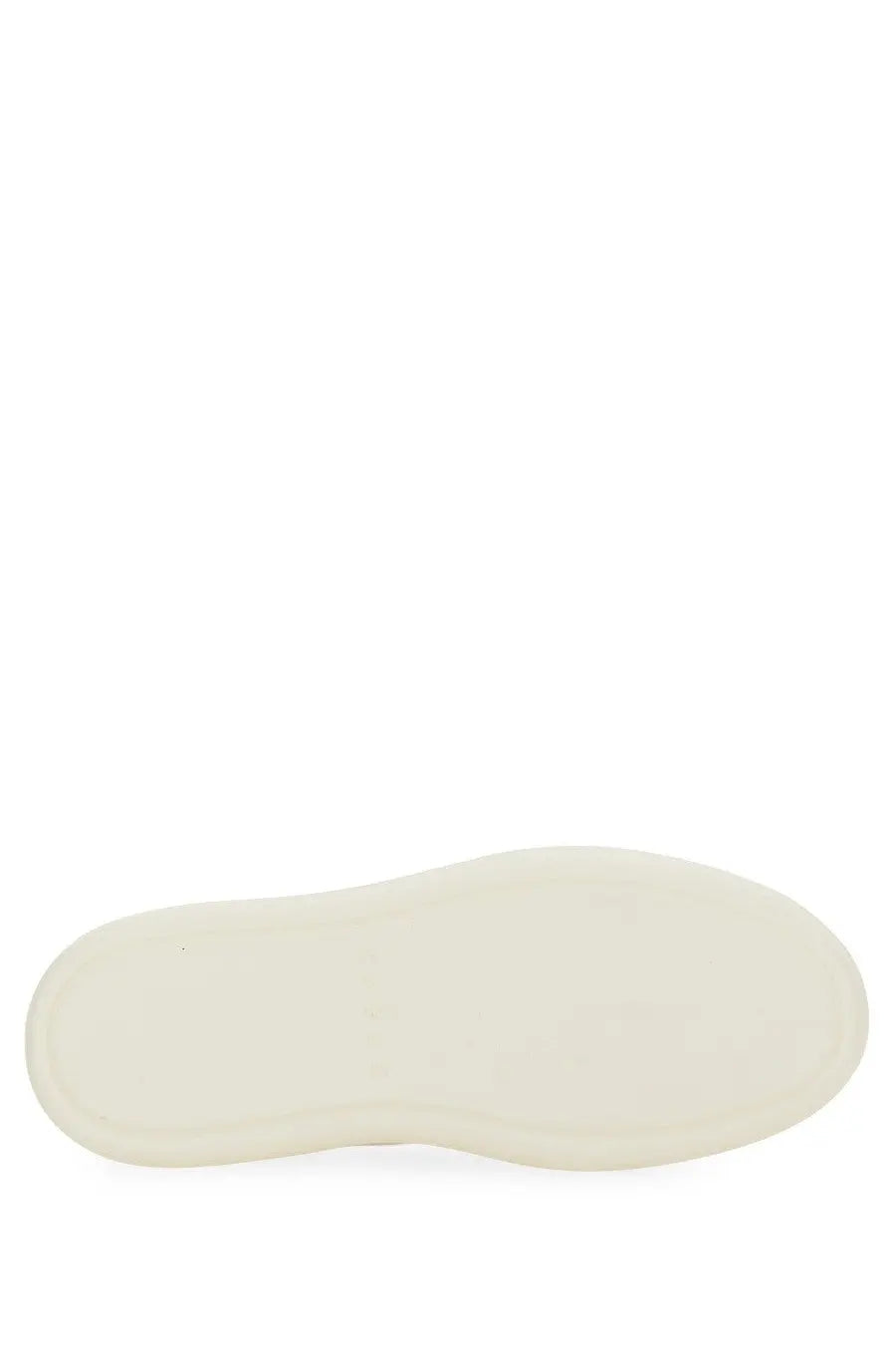 Cream-colored rubber sole with a smooth textured surface on hogan women’s sneaker hogan skyscraper white