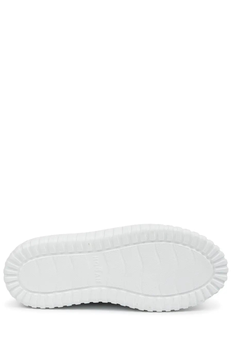 White rubber sole with textured ridged edge and smooth central tread on hogan womens sneaker stripes white