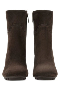 Hogan women’s stivale h695 brown suede ankle boots with inner zipper and textured rubber sole