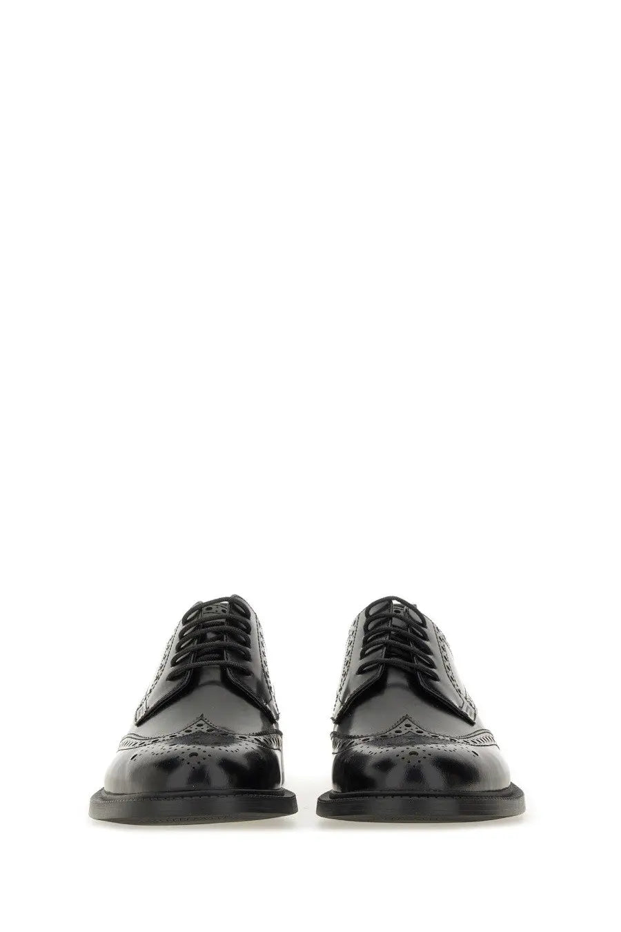 Hugo Boss men’s leather derby loafer black with patent leather brogue oxford design and intricate perforated detailing