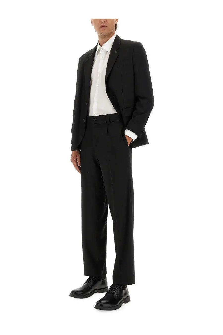 Hugo Boss men’s slim fit black tailored suit jacket with notched lapels and two-button closure for formal wear