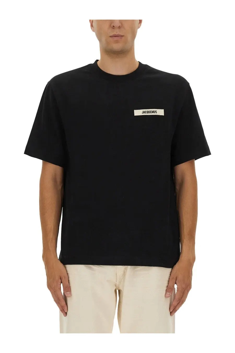 Jacquemus men’s la maglietta gros grain black short-sleeved t-shirt with white minimalist label on left chest