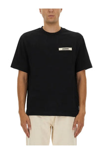 Jacquemus men’s la maglietta gros grain black short-sleeved t-shirt with white minimalist label on left chest