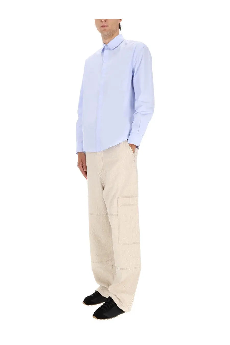 Jacquemus men’s le simon light blue long-sleeved button-up shirt with classic collar and subtle texture