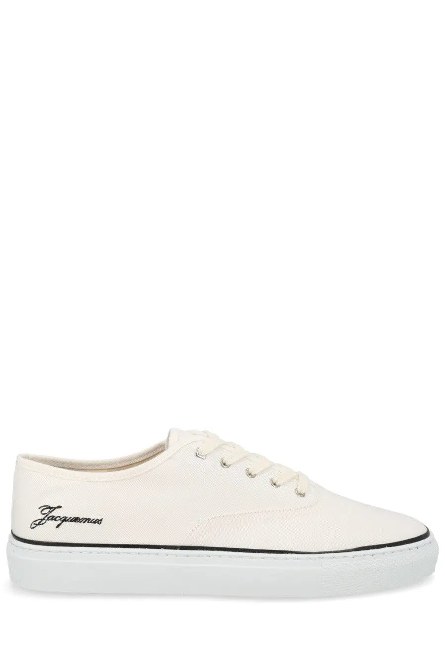 Jacquemus men’s sneaker é é white low-top white canvas sneaker with black stitching and jacquemus logo on the side