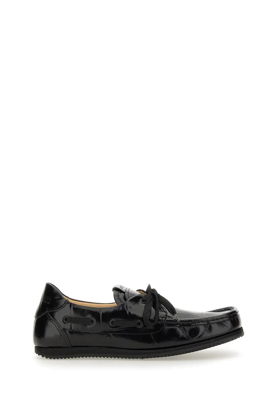 Jacquemus women’s moccasin the batto black patent leather boat shoe with glossy finish and black laces