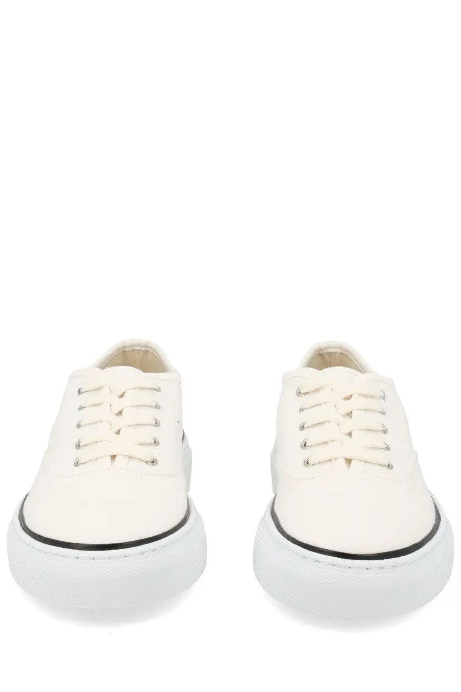 Jacquemus women’s sneaker É É white white canvas sneakers with black rubber soles and silver eyelets