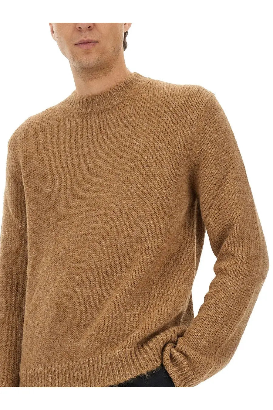 Jil Sander men’s wool blend sweater beige warm camel-colored finely knitted with ribbed crew neckline and cuffs