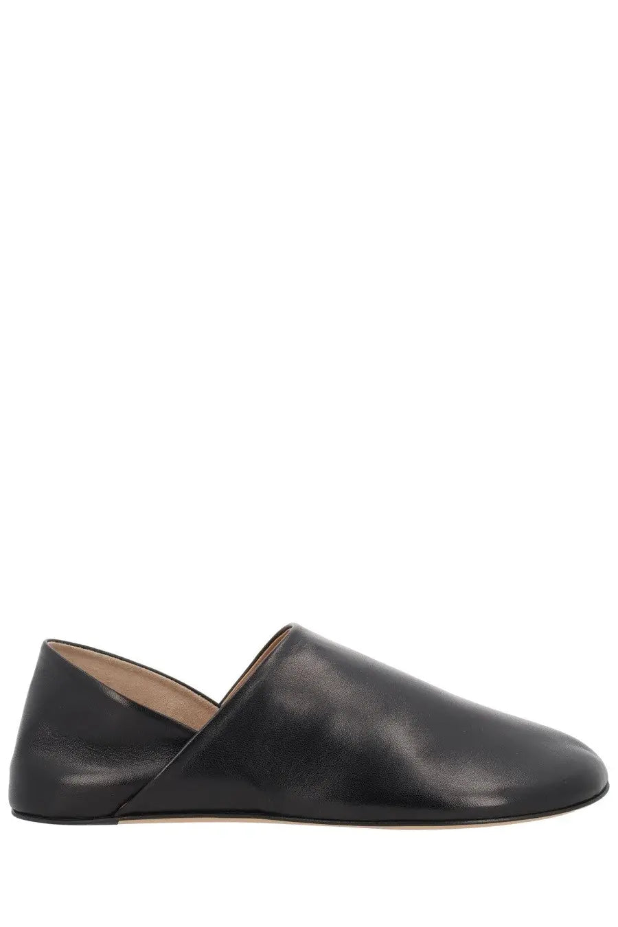 Jw anderson women’s black leather slip-on loafer with sleek minimalist design and rounded toe