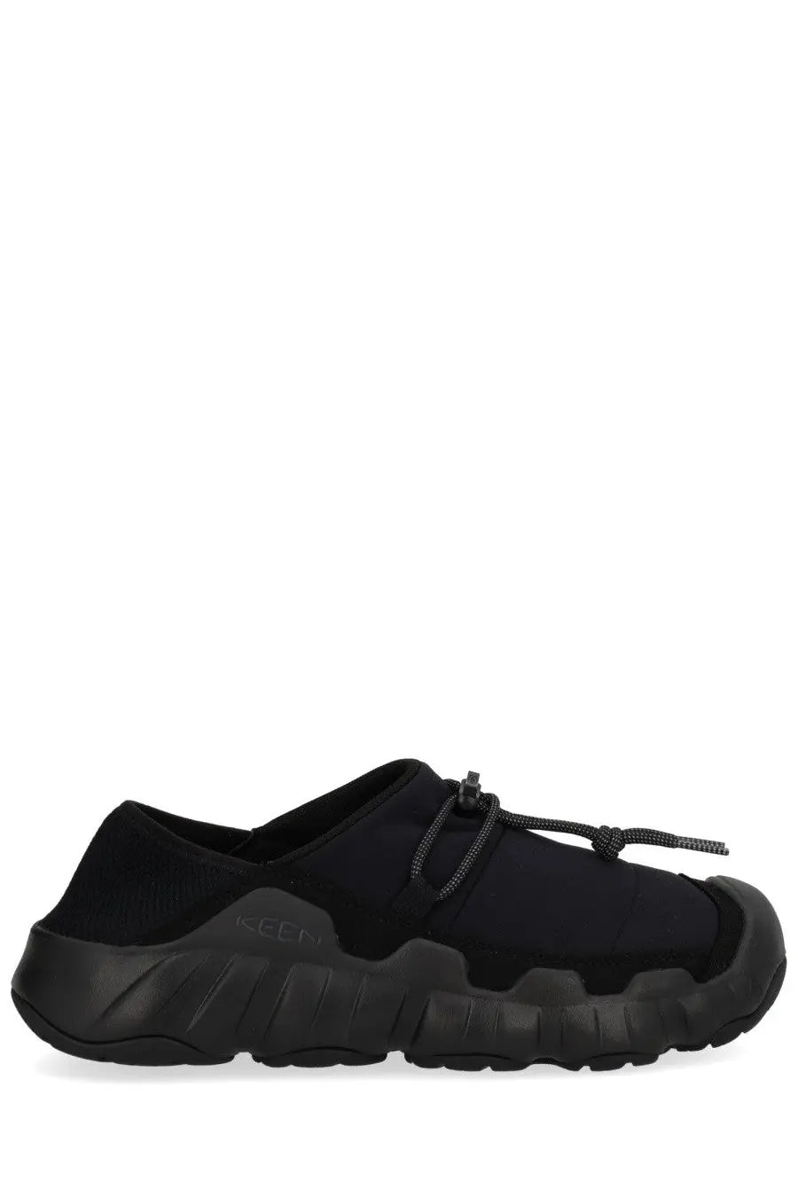 Keen men’s hypowser crushback sneaker black with black rubberized material chunky textured sole and adjustable laces