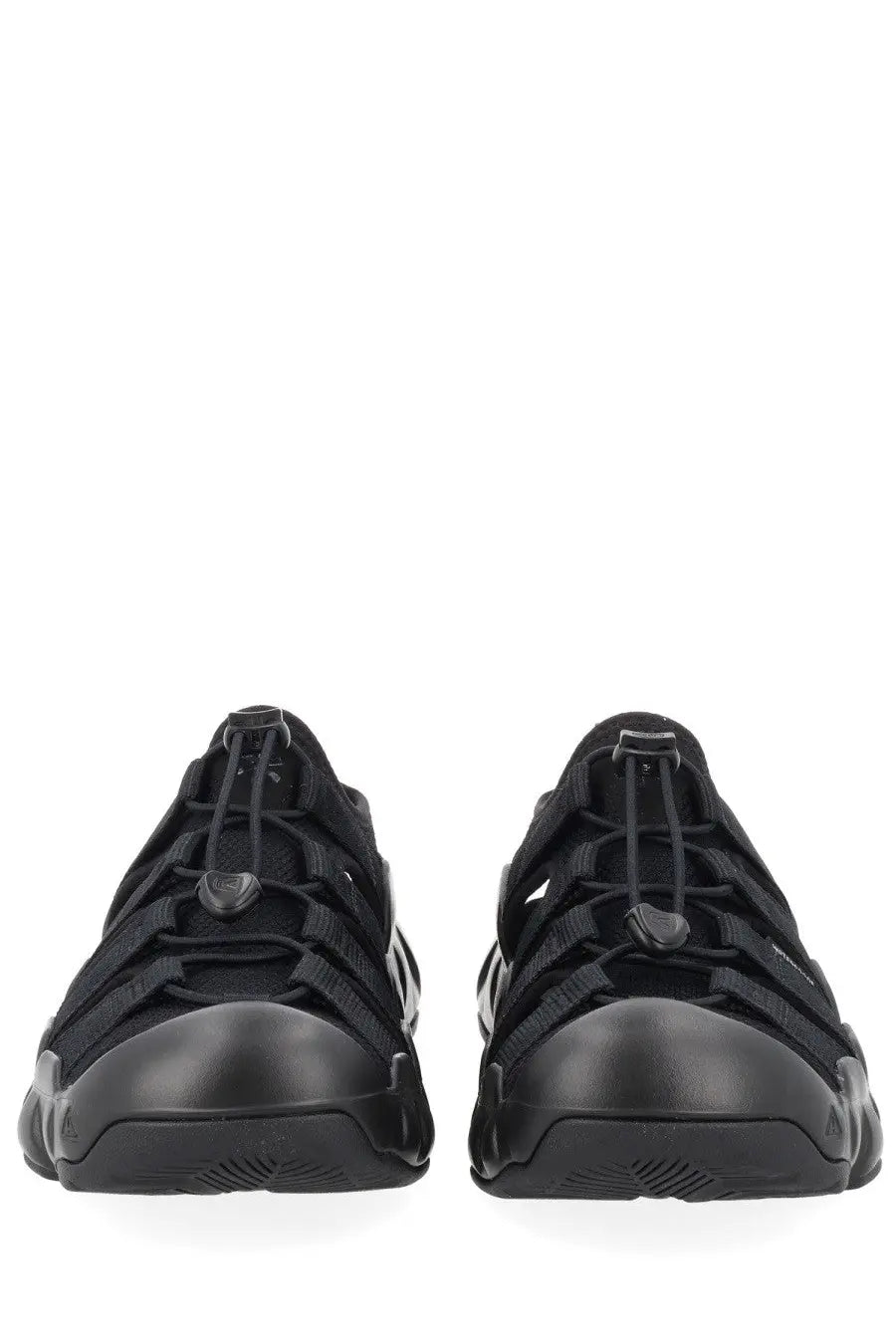 Keen men’s sandal hyperport black with sleek modern design adjustable laces and textured rubber soles