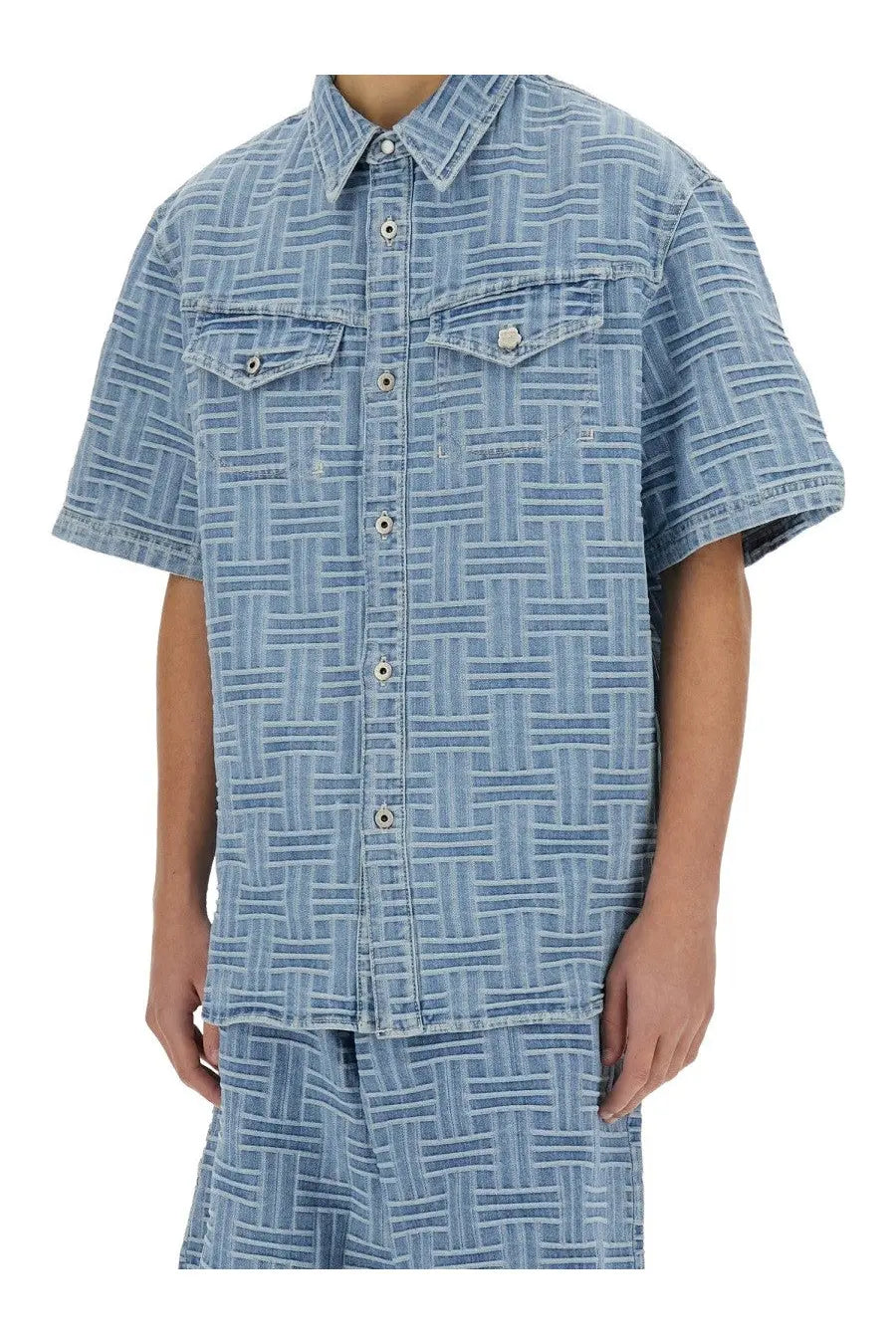 Kenzo men’s denim shirt blue light blue short-sleeved with woven geometric pattern and silver-toned buttons