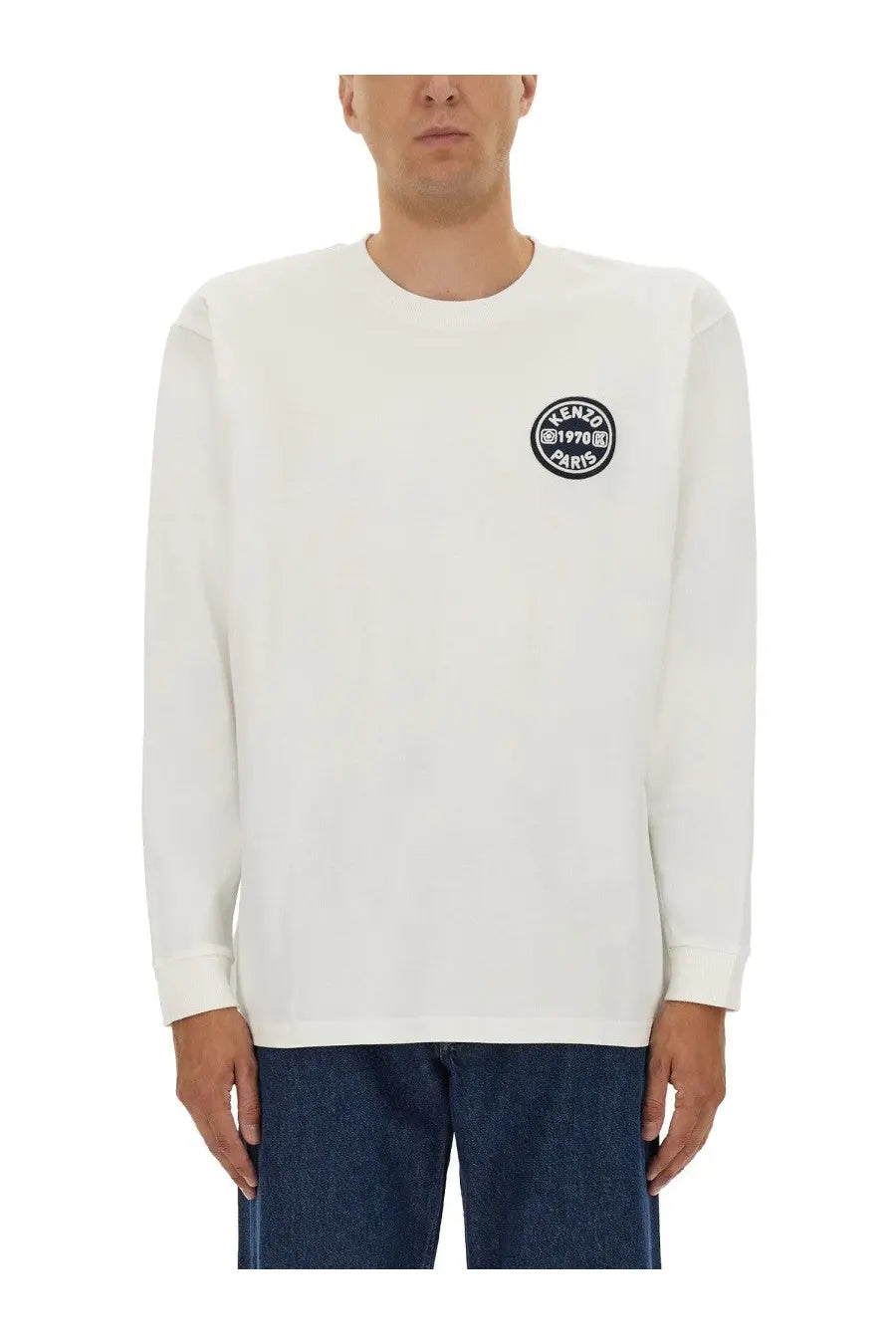 Kenzo men’s white long sleeved crewneck sweatshirt with black circular kenzo paris 1970 logo on left chest