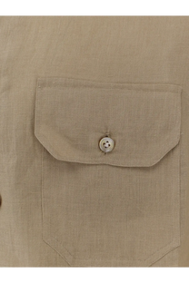 Beige kiton men’s linen shirt pocket with silver button showcasing key detail of breathable fabric design