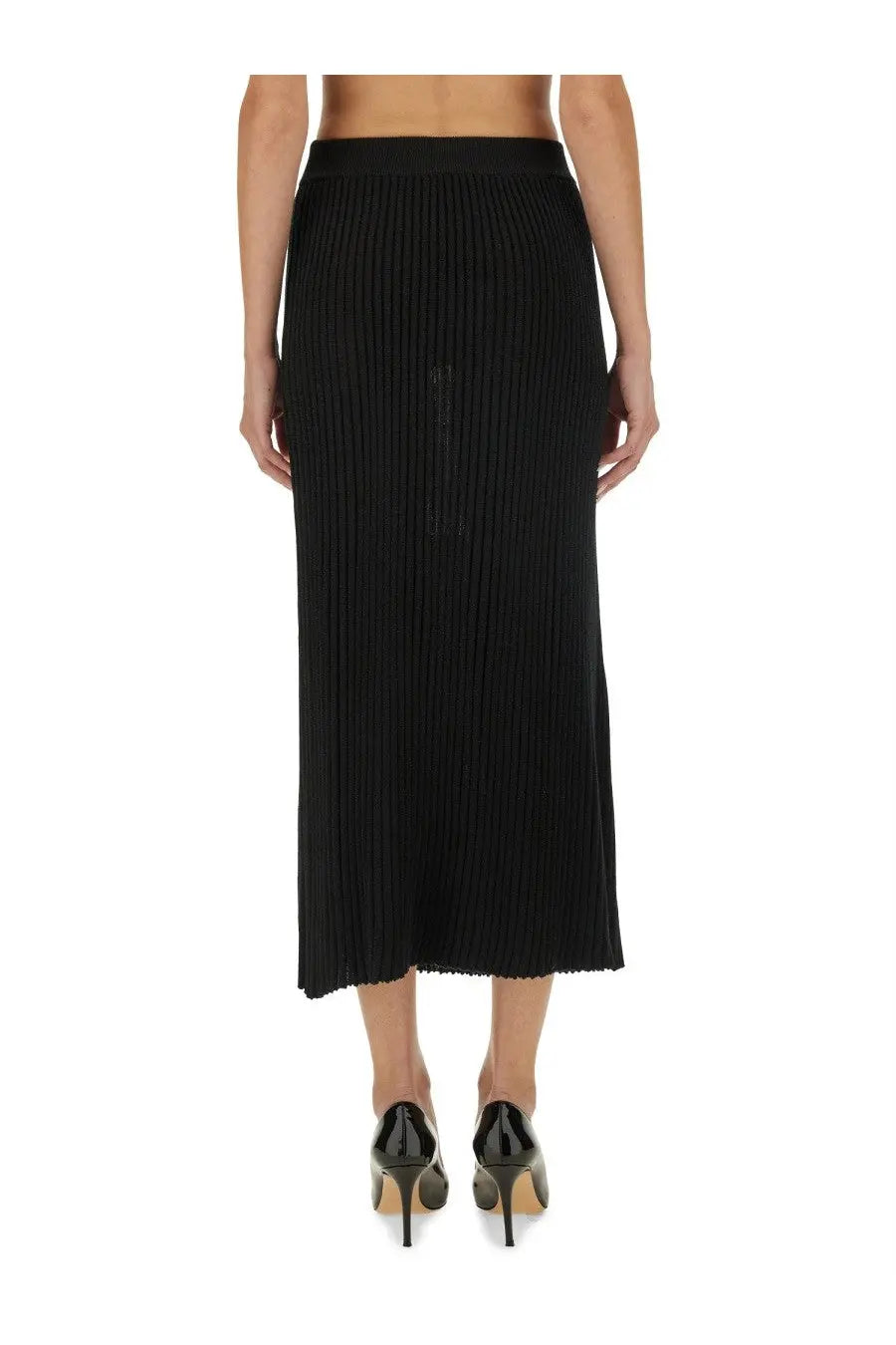 Kiton women’s black knit pleated midi skirt with smooth waistband and scalloped hem for elegant wear