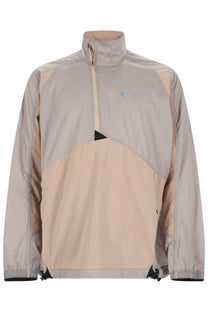 Klättermusen men’s giacca vingner anorak multicolor technical jacket in beige and gray with half-zip collar and mesh panels