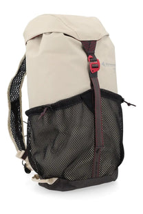 Beige and black mesh klättermusen men’s zaino fjörm 18l backpack with red buckle accents and durable design