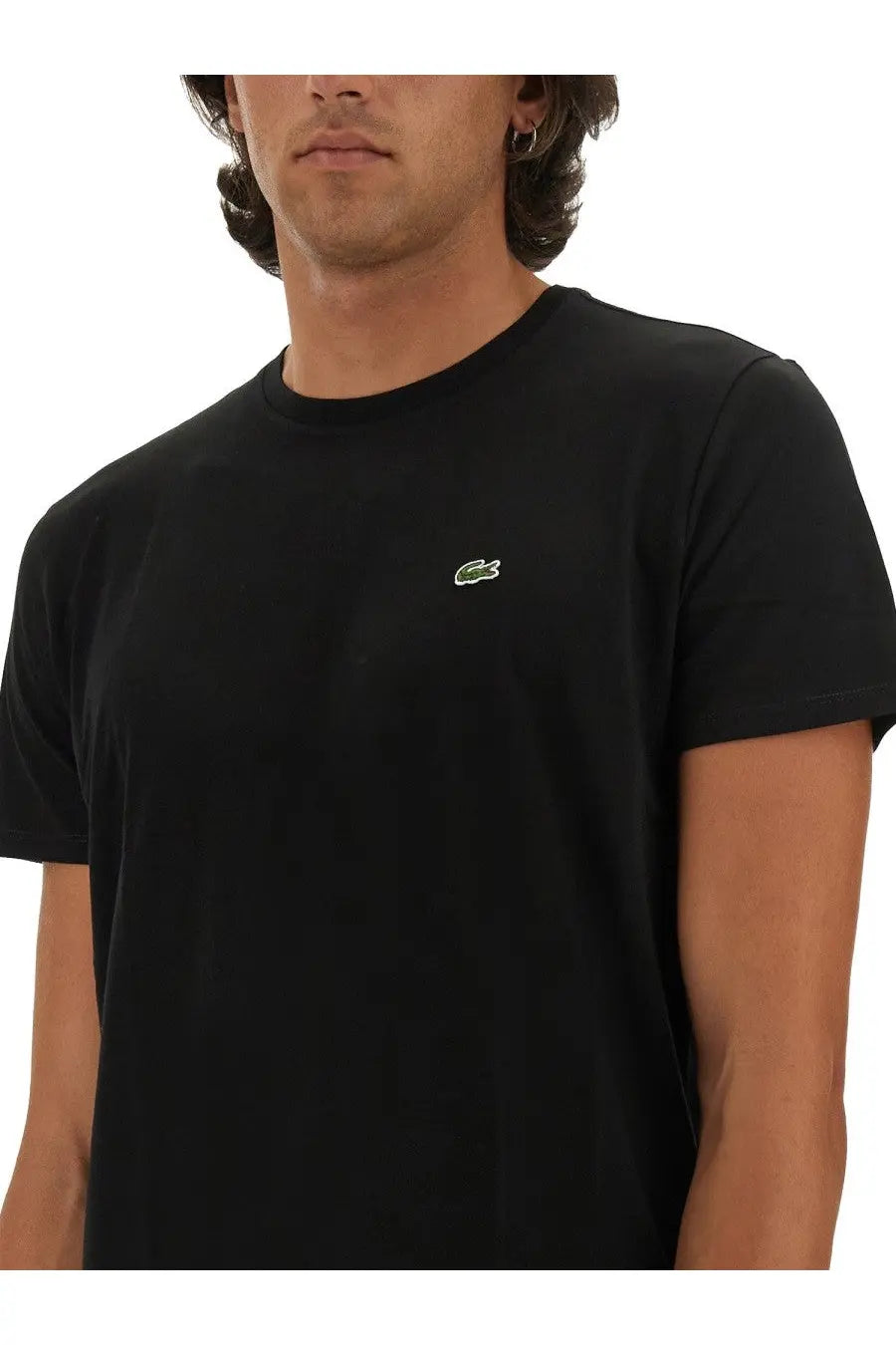 Lacoste men’s black short-sleeved t-shirt with small green crocodile logo on the left chest