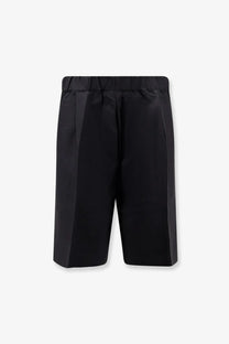 Laneus men’s viscose and linen bermuda shorts in black with sleek modern design and elastic waistband