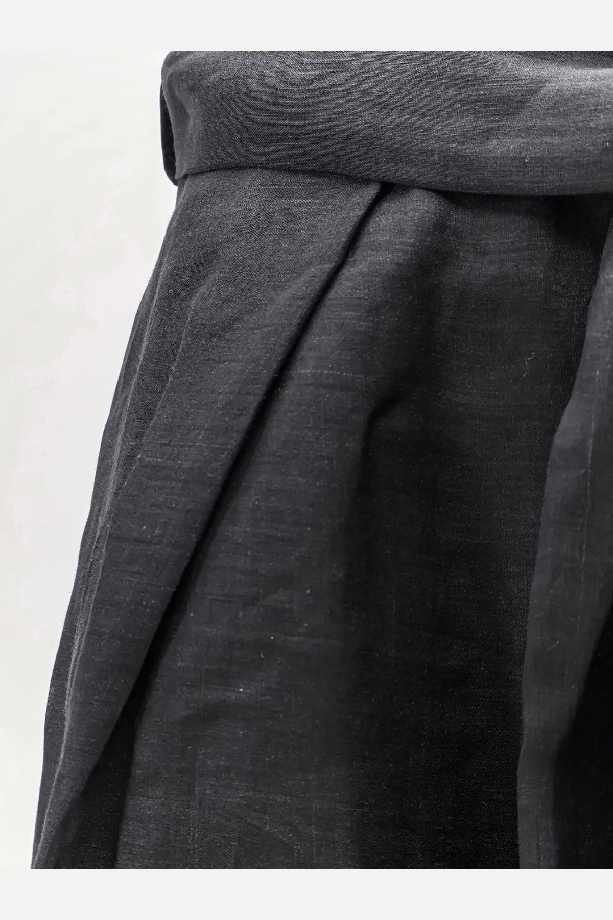 Lavi women’s dafne black ramie shorts with dark gray linen skirt detail featuring soft textured weave and gathered waistband