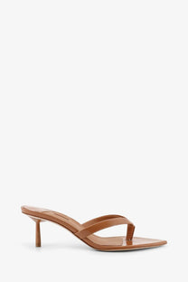Le silla women’s gisele brown patent leather sandals with tan leather mule design and slender heel